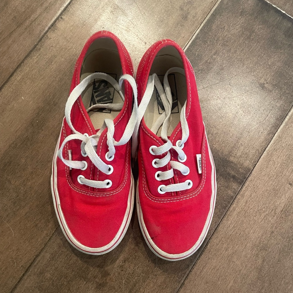 ✨Super cute vans✨